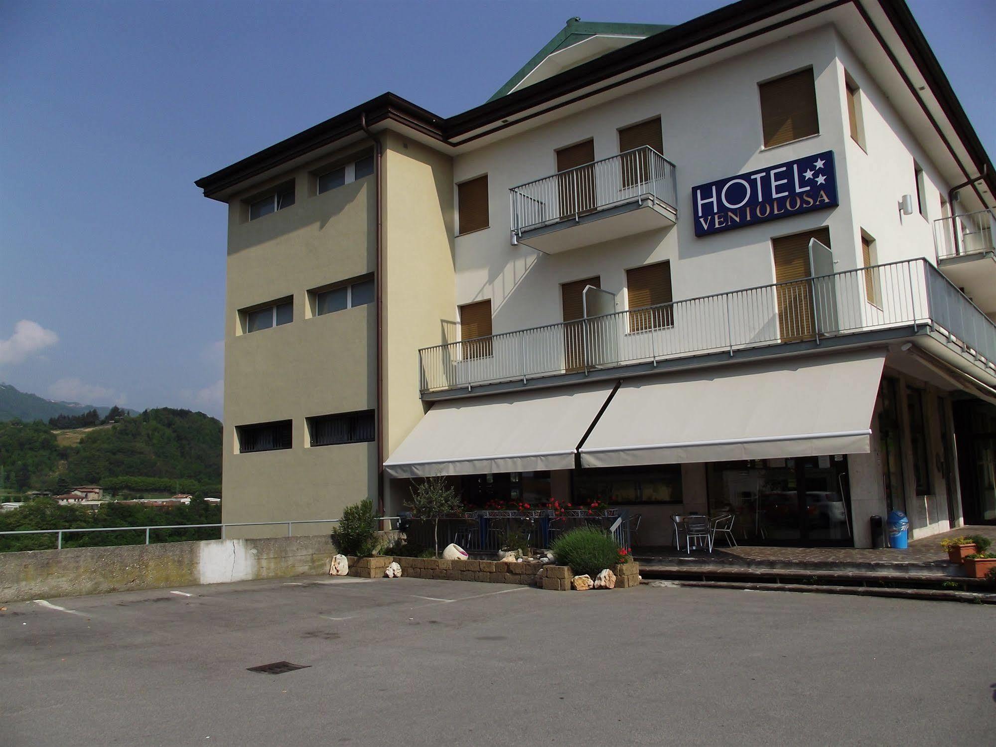 Hotel Ventolosa Villa dʼAlmè エクステリア 写真