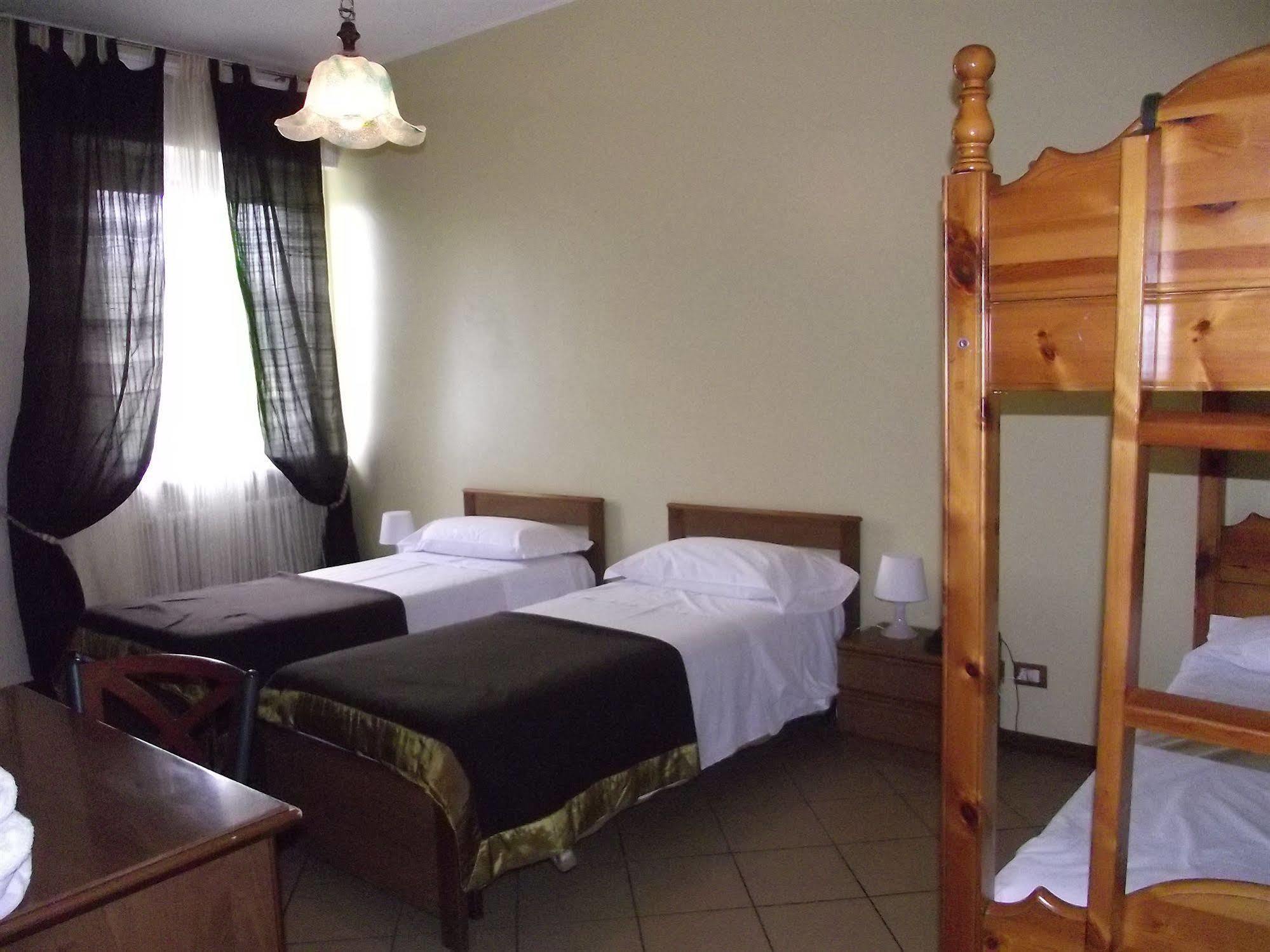 Hotel Ventolosa Villa dʼAlmè エクステリア 写真