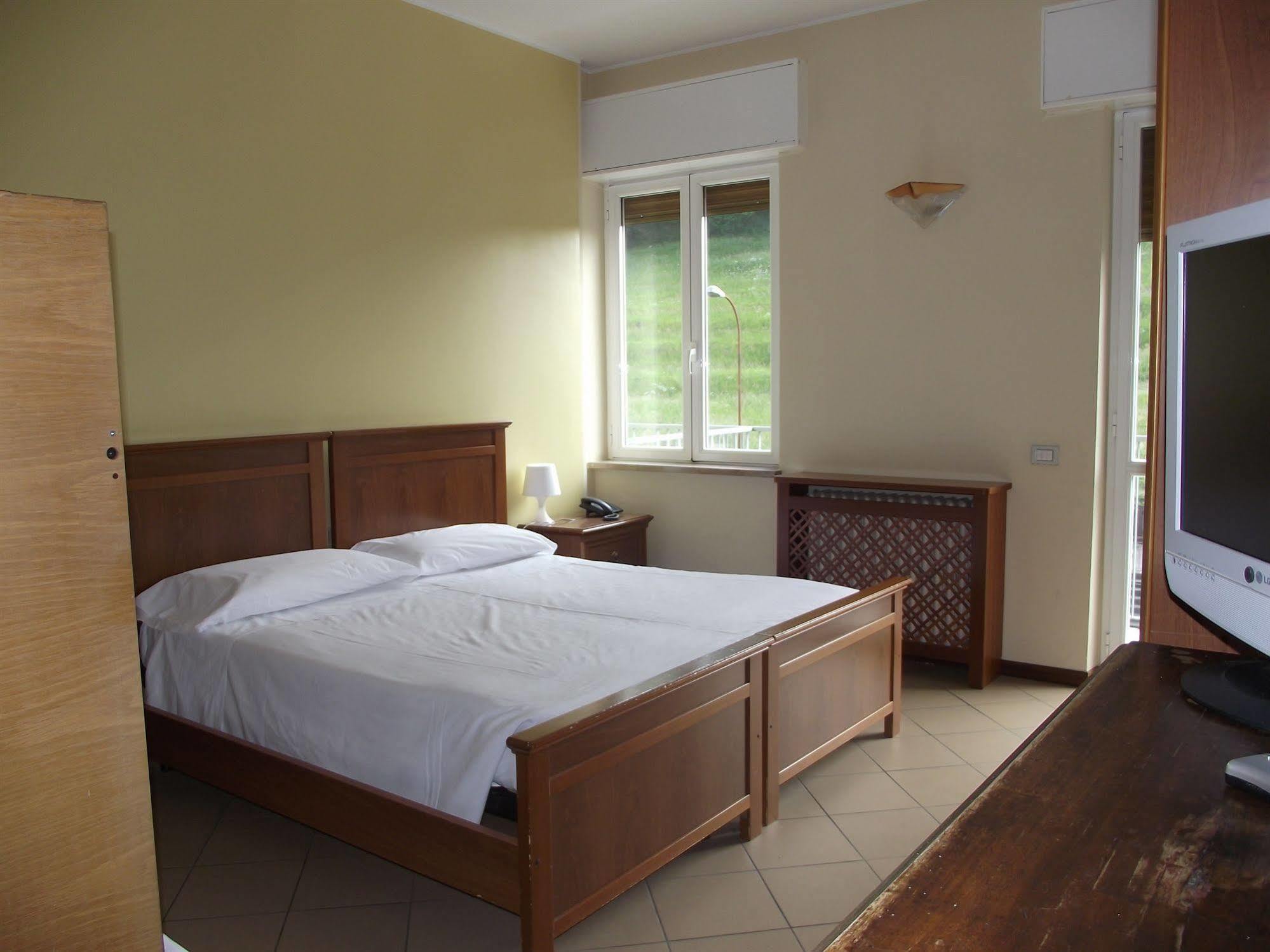 Hotel Ventolosa Villa dʼAlmè エクステリア 写真